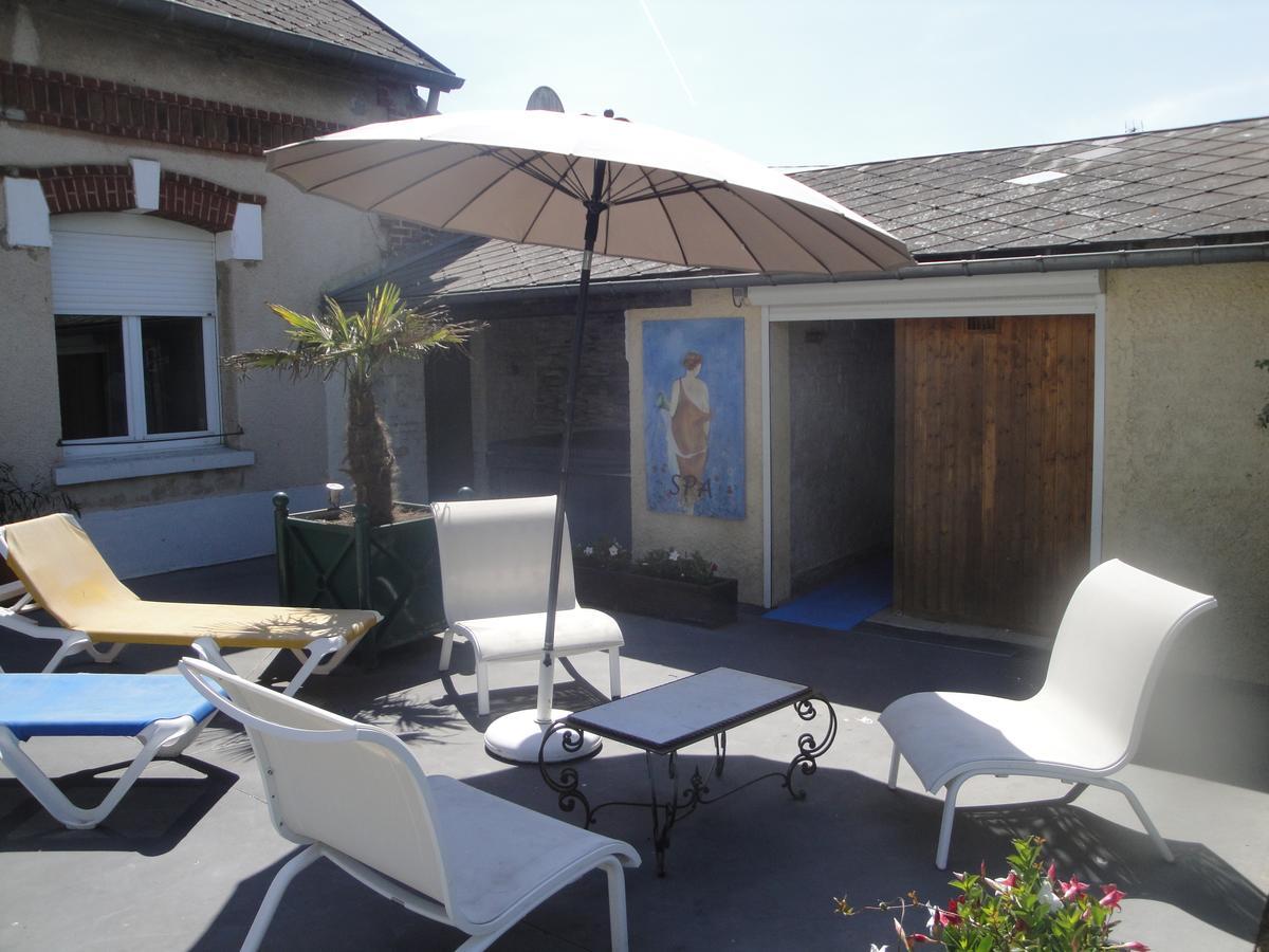 Bed and Breakfast Ferme Du Vieux Puits Bony Esterno foto